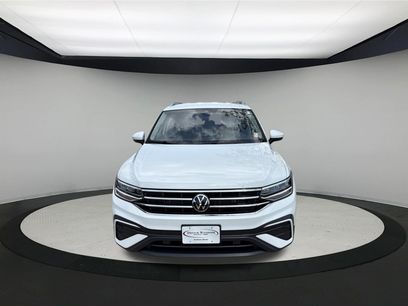 Used 2024 Volkswagen Tiguan SE