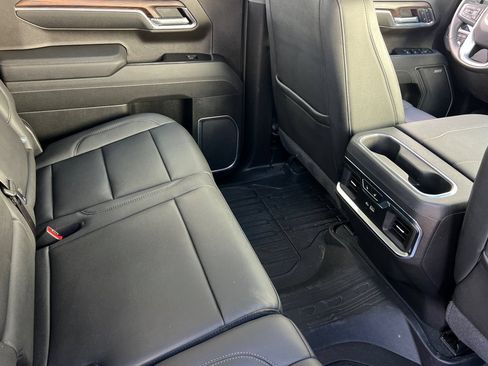 Used 2026 GMC Sierra 1500 SLT w/ SLT Premium Plus Package AWD/4WD image 23