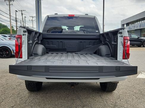 Used 2024 Ford F150 XLT w/ XLT Black Appearance Package AWD/4WD image 28