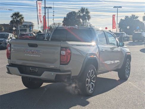 Used 2024 GMC Canyon AT4 image 3