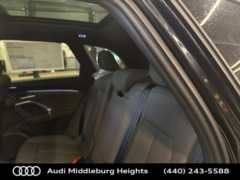 New 2025 Audi Q5 Premium image 32
