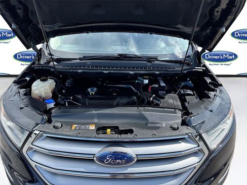 Used 2018 Ford Edge Titanium image 31