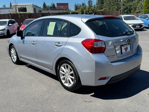 Used 2014 Subaru Impreza 2.0i Premium w/ Popular Package #1 AWD/4WD image 5