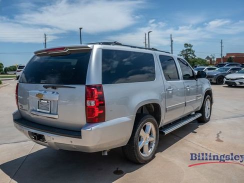 Used 2014 Chevrolet Suburban LS w/ All-Star Edition AWD/4WD image 5