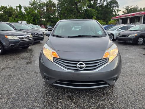 Used 2016 Nissan Versa Note SV FWD image 2