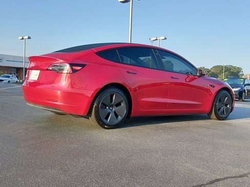 Used 2023 Tesla Model 3 Standard Range RWD image 3