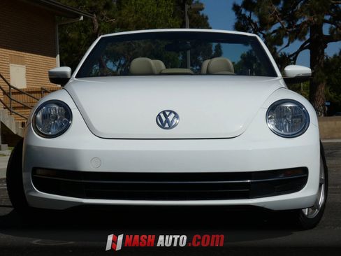 Used 2014 Volkswagen Beetle TDI FWD image 18