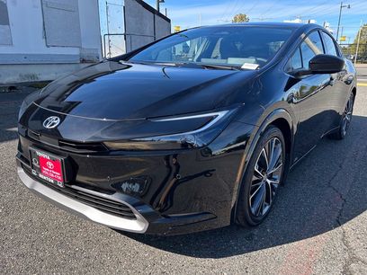 New 2027 Toyota Prius Limited w/ Limited Premium Package