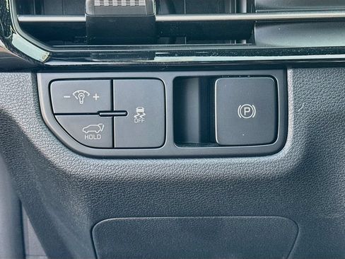 Certified 2026 Kia Sportage SX FWD image 10