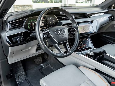 Used 2024 Audi Q8 e-tron Prestige w/ Prestige Package AWD/4WD image 17