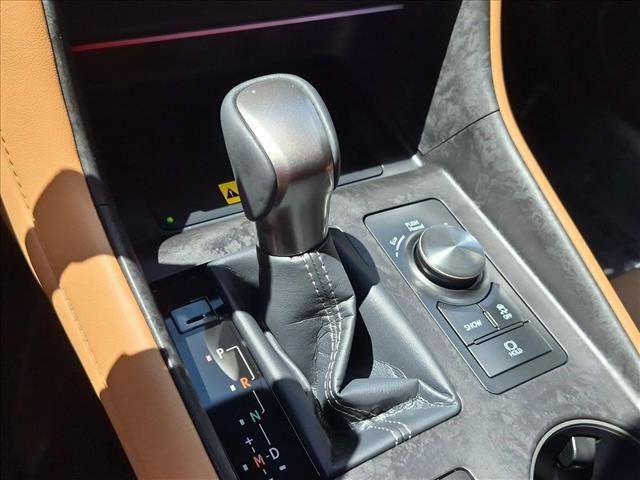 Used 2026 Lexus IS 350 F Sport w/ Accessory Package Z1 RWD image 12