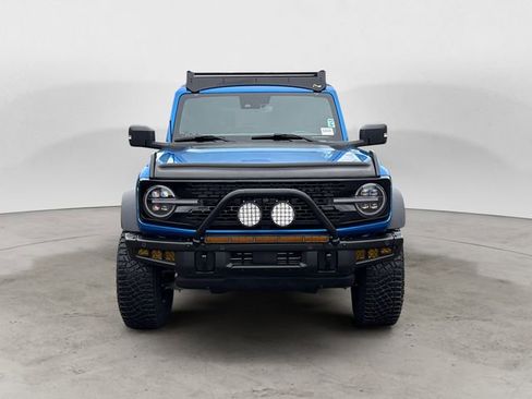 Used 2023 Ford Bronco Wildtrak image 8