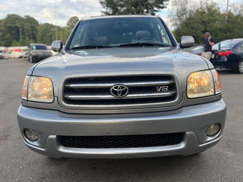 Used 2003 Toyota Sequoia Limited image 2