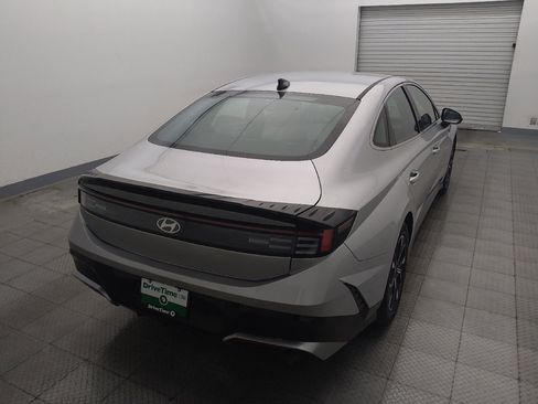 Used 2025 Hyundai Sonata SEL FWD image 7