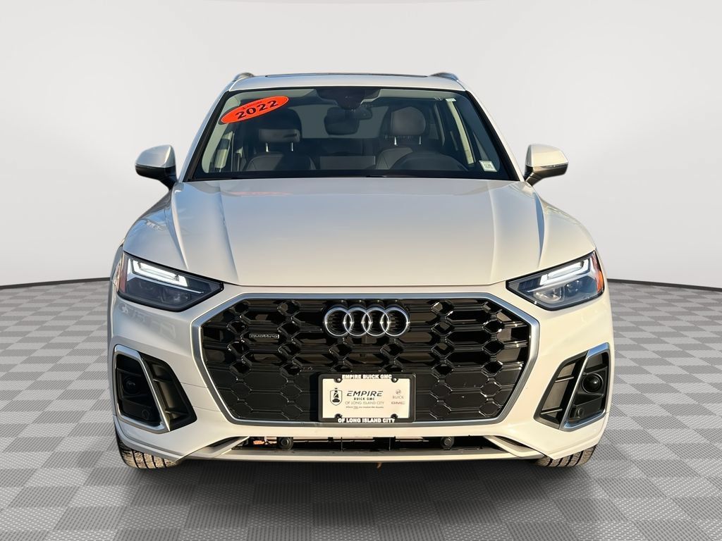 Used 2022 Audi Q5 2.0T Premium AWD/4WD image 2