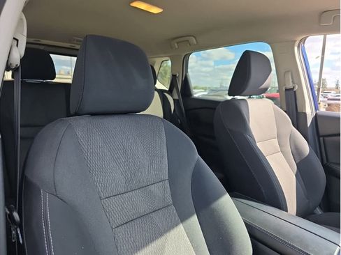 Used 2026 Nissan Rogue SV image 10