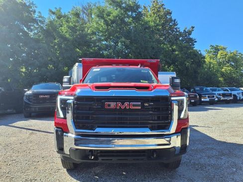 New 2025 GMC Sierra 3500 Pro w/ Convenience Package image 2