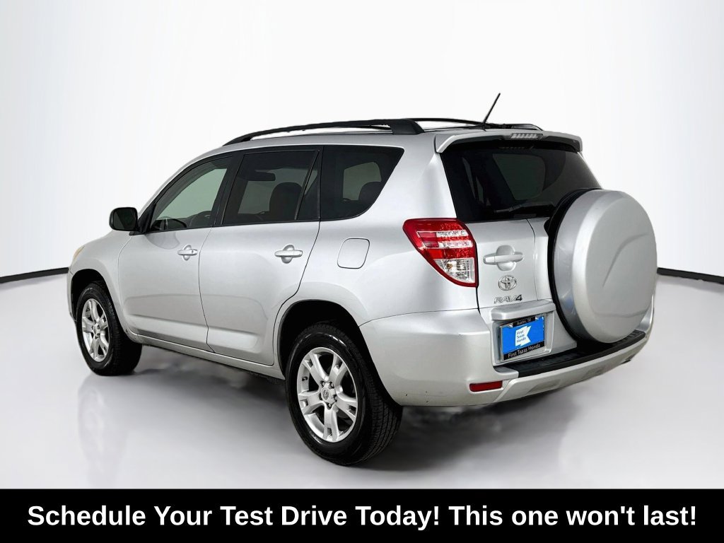 Used 2011 Toyota RAV4 2WD w/ Upgrade Value Pkg image 5