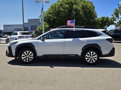 Used 2023 Subaru Outback Premium w/ Popular Package #1 image 7