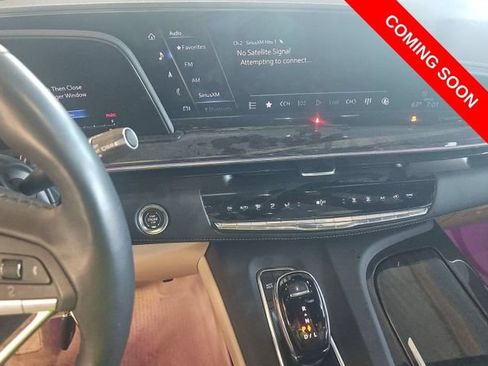 Used 2023 Cadillac Escalade Premium Luxury AWD/4WD image 9
