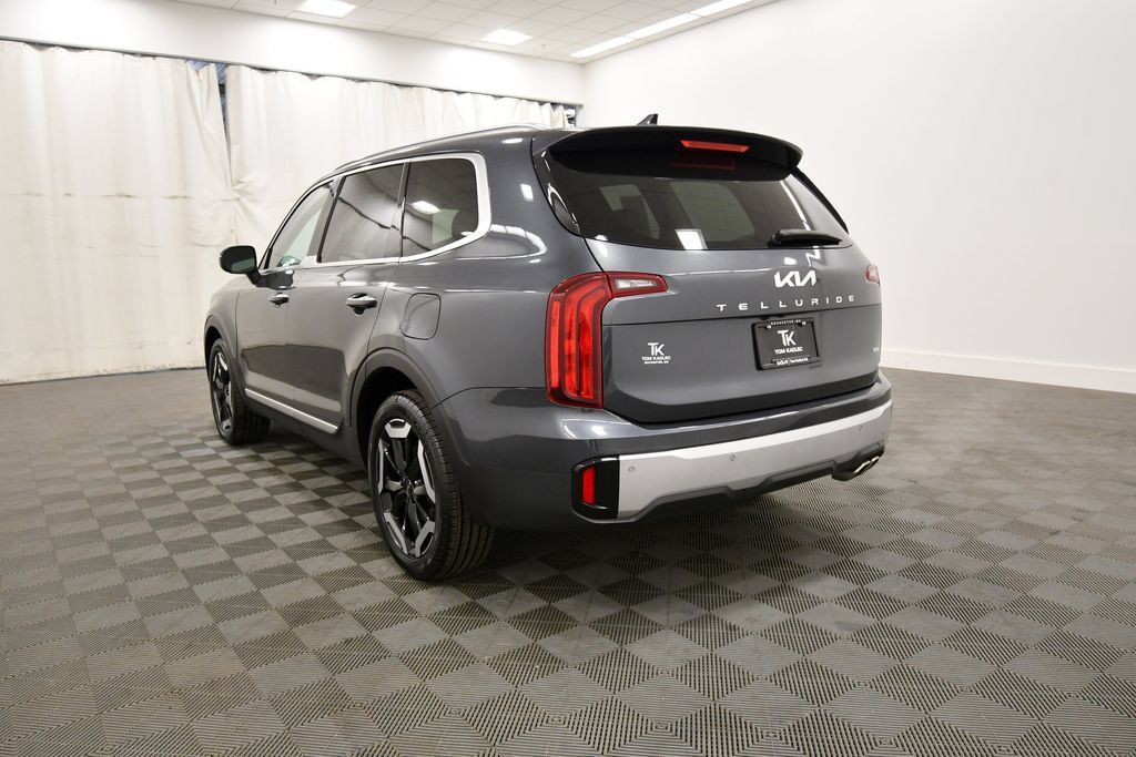 Certified 2024 Kia Telluride S w/ S Sunroof Package AWD/4WD image 5
