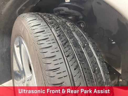 Used 2018 Buick Encore Premium w/ Experience Buick Package image 16