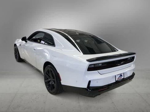 New 2026 Dodge Charger Scat Pack image 4