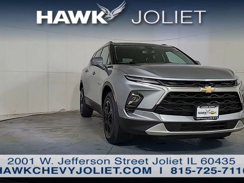 Used 2024 Chevrolet Blazer LT w/ Convenience Package image 9