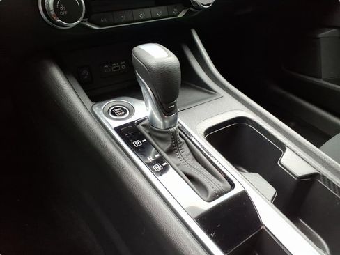 Used 2024 Nissan Sentra SV image 11