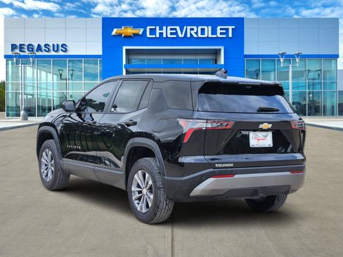 New 2027 Chevrolet Equinox LT w/ Convenience Package II FWD image 5