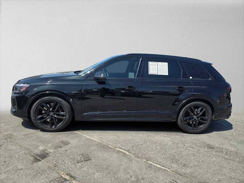 Used 2025 Audi SQ7 Premium Plus AWD/4WD image 6