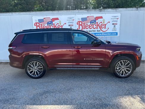 New 2026 Jeep Grand Cherokee L Summit AWD/4WD image 2