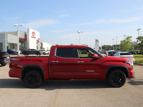 Used 2022 Toyota Tundra Limited w/ TRD Off-Road Package image 21
