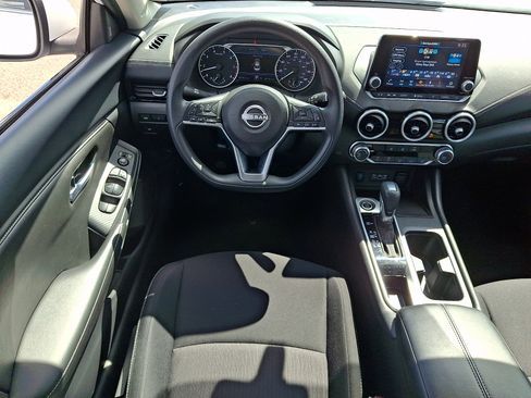 Certified 2025 Nissan Sentra SV FWD image 14