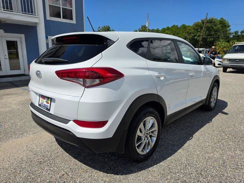 Used 2017 Hyundai Tucson SE FWD image 5