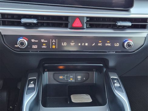 New 2026 Kia Sorento EX image 14