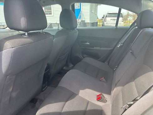 Used 2015 Chevrolet Cruze LT image 15