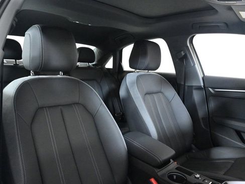 Used 2025 Audi A3 2.0T Premium w/ Convenience Package image 16