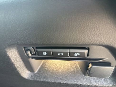 Certified 2023 Ford Explorer Limited w/ Limited Technology Package image 7