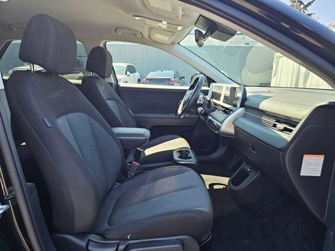 Used 2024 Hyundai Ioniq 5 SEL RWD image 10