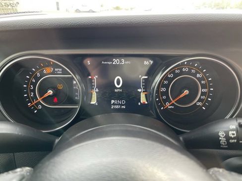 Used 2022 Jeep Wrangler Sport S image 10
