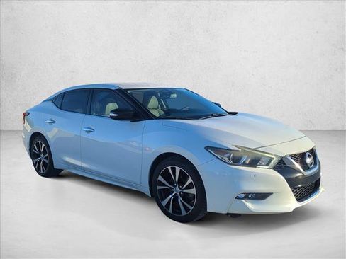 Used 2018 Nissan Maxima 3.5 SV FWD image 3