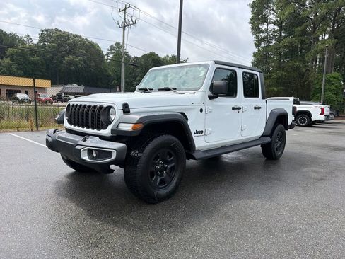 Certified 2024 Jeep Gladiator Sport AWD/4WD image 1