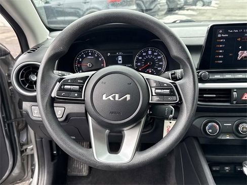 Certified 2023 Kia Forte LXS image 18