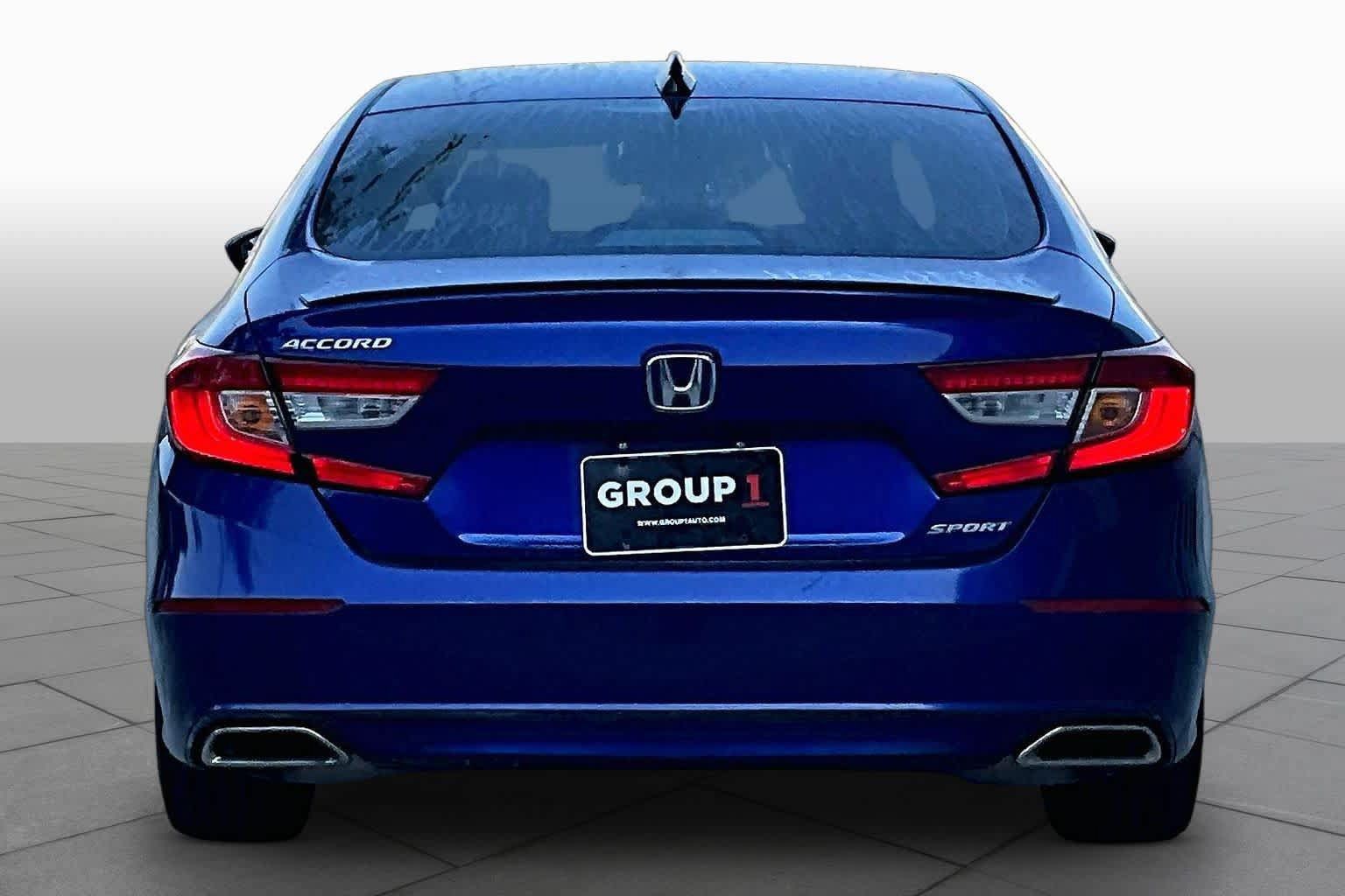 Used 2022 Honda Accord Sport image 4