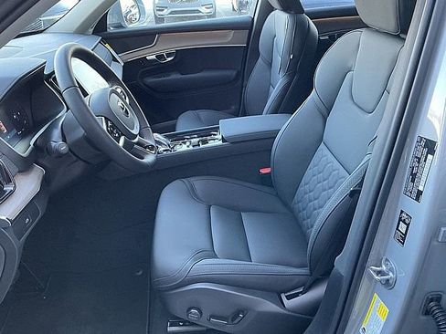 New 2026 Volvo XC90 B5 Core image 15