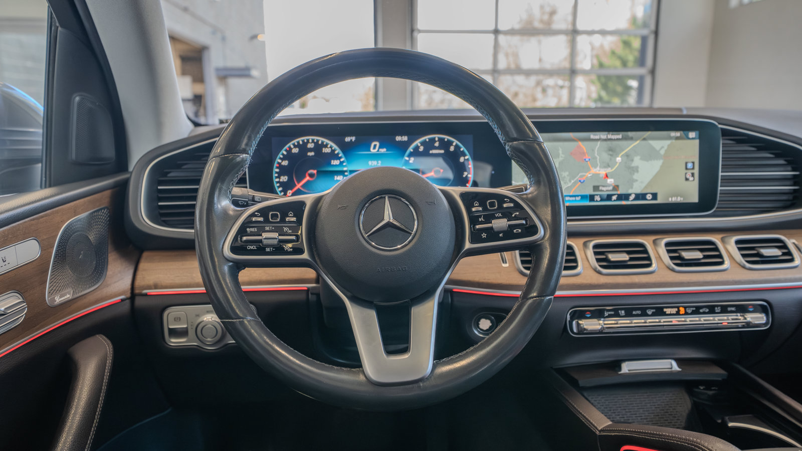 Used 2020 Mercedes-Benz GLE 350 4MATIC image 8