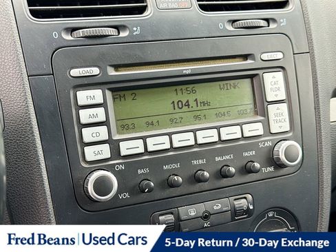 Used 2009 Volkswagen Jetta SE FWD image 14