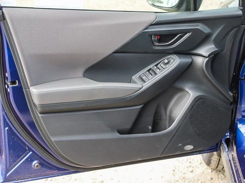 New 2025 Subaru Crosstrek 2.0i Premium image 19