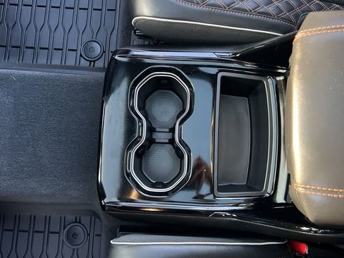 Used 2022 Jeep Grand Cherokee L Summit image 43